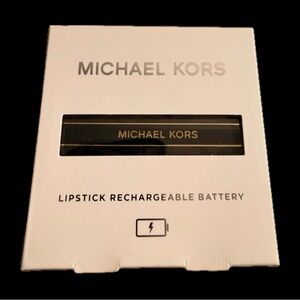 NIB Lipstick Shaped Charger